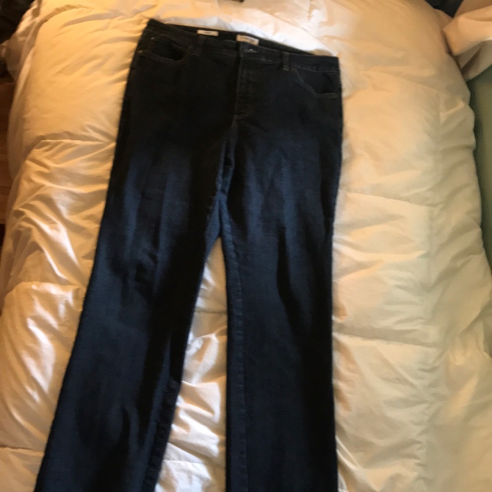 St Johns Bay Jeans Sz 16